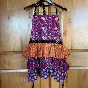 Apron With Ruffles. Tie Back & Neck. Teen/Adult One Size Fits All